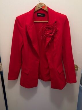 Fashion Nova Red Floral Corsage Blazer